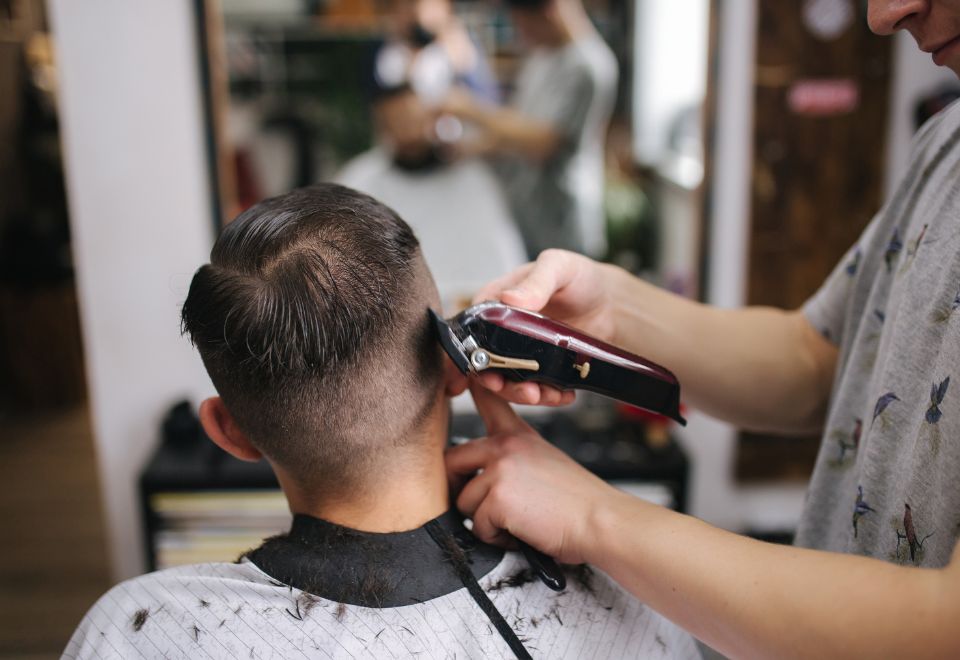 haircut fade barbertainer
